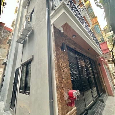 Bán nhà dòng tiền lương khánh thiện 7 tầng thang máy long lanh lô góc hoàng mai