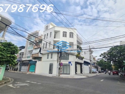 Bán Căn Góc 2 Mặt Tiền Trung Tâm Nha Trang – Nhà 4 Tầng + Tum – Giá 8 Tỷ