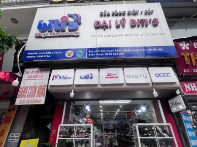 36.4m² (tầng 1) – Từ tầng 2 lên 53m² – Mặt phố Ngọc Lâm – Lô góc – 4 tầng – Mặt tiền 3.8m – giá 26 tỷ