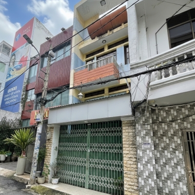 D2111 ⚡️ nhà Nguyễn Gia Trí Bình Thạnh, SHR, Vuông, HXH, 4 tầng, 4x21m, 15.x tỷ