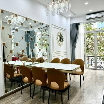 Bán nhà thanh nhàn 7 tầng thang máy long lanh ô tô dừng đỗ ngày đêm vào nhà hai bà trưng