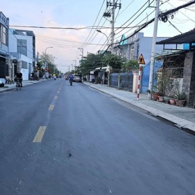 Bán nhà mặt tiền 8,4x68m giá 20 tỷ Đường Bùi Thị Lùng