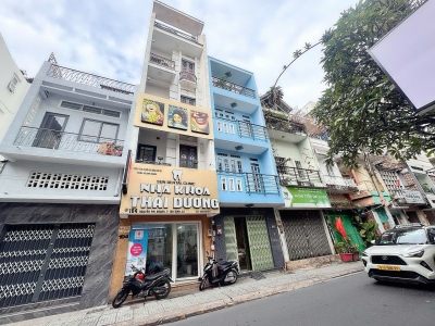 CHÍNH CHỦ 1 ĐỜI XƯA BÁN NHÀ 4 TẦNG MẶT TIỀN Đ.NGUYỄN PHI KHANH TÂN ĐỊNH, QUẬN 1 - NGANG ĐẸP 4M*15M - VỊ TRÍ KD ĐA NGÀNH * LH GIANG GIANG: 093.86.76.685