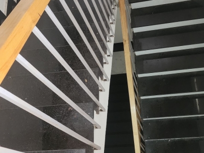 ► MT Hà Huy Giáp, ngay TT Hành Chính, 80m2, 4 tầng, 12 phòng, 10.x tỷ