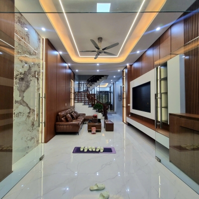 Bán nhà Trần Lãm, TP. Thái Bình. 70m2, 4 tầng, 4PN, 3WC. Sổ đỏ chính chủ. Giá 7.3 tỷ. LH: 0964386960