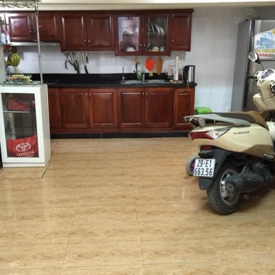Cho thuê nhà Nguyễn Phúc Lai 30m x3,5 tầng. Giá 13tr