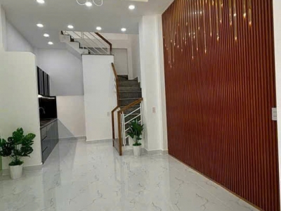 Nhà Võ Trứ P.Chánh Hưng (P9Q8) 3lầu sân thượng