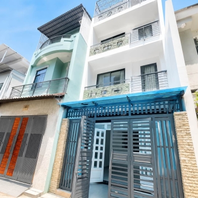 ĐỐI DIỆN ĐHCT – HXH THÔNG SÁT MẶT TIỀN – NHÀ MỚI 4 TẦNG NGANG 4.7M NỞ HẬU – GIÁ NHỈNH 8 TỶ
