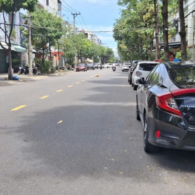 NHÀ 2.5 TẦNG ĐẤT 100M2 – MẶT TIỀN 10.5M LỀ 5M – ĐẮC ĐỊA KINH DOANH 13 TỶ