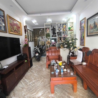 Bán nhà Ngọc Thụy 38m 7 tầng thang máy ô tô thông 12 tỷ