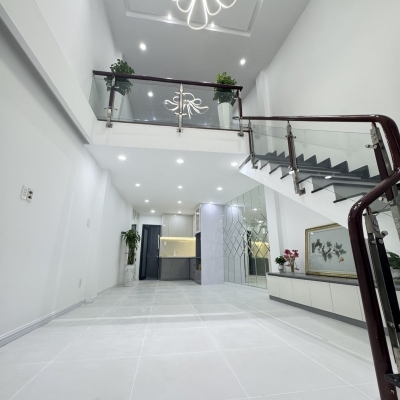 NHÀ 4 TẦNG GẦN NGUYỄN THỊ ĐỊNH QUẬN 2 - CHỈ NHỈNH 5 TỶ