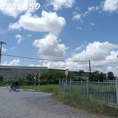 Bán đất thổ cư 5840m2 Phan Văn Hớn, Hóc Môn, 10 triệu/m2, sổ đỏ