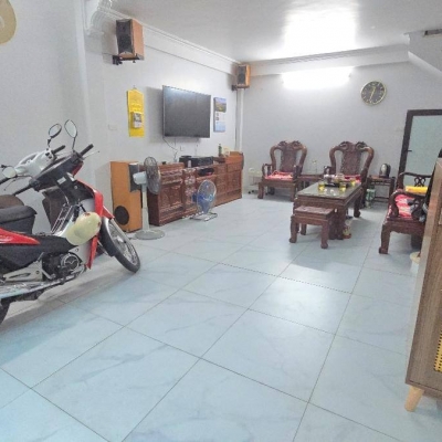Bán nhà Thái Thịnh 35m 4 tầng MT4.3m lô góc, kinh doanh hơn 13 tỷ.
