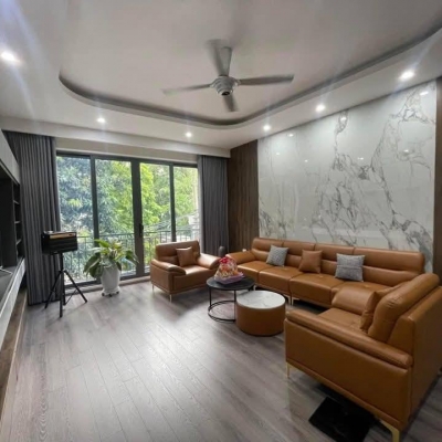 Siêu hiếm, bán nhà Ngọc Hà, ô tô vào nhà, 95m, mặt tiền 5.5m, chỉ hơn 19 tỷ