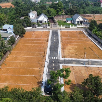 Bán nhanh lô đất vị trí vàng tại Hoà Lạc, dt 110m2, sẵn sổ full thổ cư, ngay QL21, khu CNC Hòa Lạc