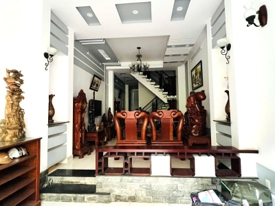 NGỘP BANK– 60m² 4 Tầng/4Pn HẺM XE HƠI THÔNG P.8 Gò Vấp! Nhỉnh 6xTỷ TL!