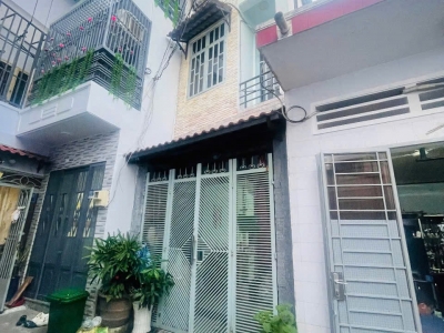 Nhà hẻm 133/38/4 Quang Trung, Phường 10, Gò Vấp, Hẻm 3m, 3x10m, NH 5,75m, Cn 35,4 m2, trệt 2 lầu, 4,25 tỷ TL Lộc