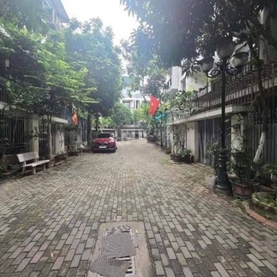 Cho thuê nhà ngõ ô tô KĐT Ao Sào, Thịnh Liệt, Hoàng Mai, 74m2, 4 tầng, 4 ngủ, 18.5tr/tháng