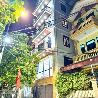 HIẾM - NGÕ Ô TÔ TRÁNH - VIEW SÂN CHƠI - 6 TẦNG THANG MÁY - NGÕ THÔNG -  Ô TÔ NGỦ TRONG NHÀ - CÁCH PHỐ 50M