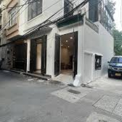 Cần bán nhà mặt ngõ Xuân đỉnh 130m2, mặt tiền7m ngõ ôtô tránh nhau, giá 178tr/m2