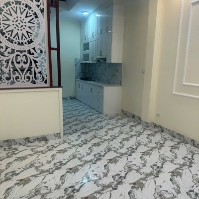 Bán nhà ngõ 377 Bát Khối ngay cầu Vĩnh Tuy, Aoenmall, 30m x 5T chỉ 5 tỷ 7 còn TL. LH 0936123469