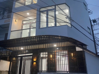 BÁN NHÀ MỚI 3 TẦNG CĂN GÓC 2 MẶT TIỀN PHƯỚC LONG, NAM NHA TRANG.