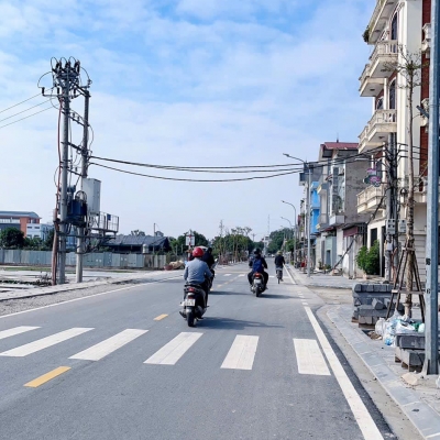 ĐẤT ĐẤU GIÁ X2 ĐỒNG NHÂN – HẢI BỐI (VĨNH THANH)  80m² – mặt tiền 5m vuông đẹp. Vỉa hè 2 bên – đường rộng, ô tô tránh