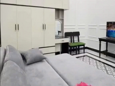 Cho thuê căn hộ tầng 2 Cù Chính Lan 40m², giá 6,5 triệu/tháng.