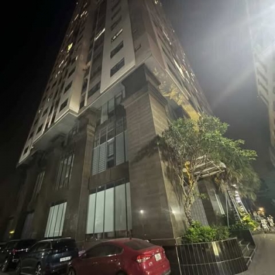 Chính chủ Gửi bán căn  chung cư cao cấp vị trí siêu đẹp và thuận tiện giao thông.