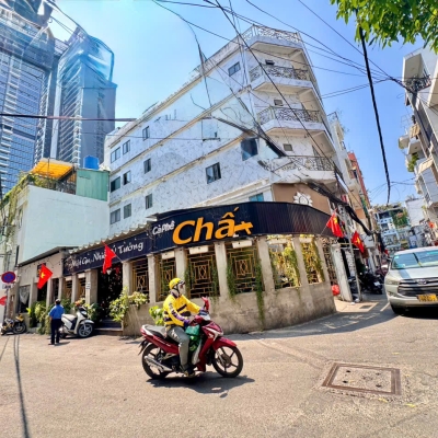 BÁN CĂN GÓC 2 MẶT TIỀN HXH Đ.NGUYỄN TRÃI, P.NGUYỄN CƯ TRINH, QUẬN 1- NGANG LỚN 12M*19M DTCN 225M2- MUA 1 LỜI 2 GIÁ TỐT- 0938676685 GIANG GIANG CHÍNH CHỦ