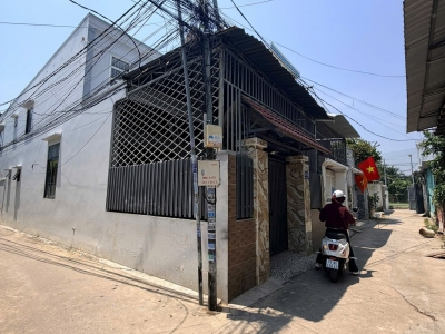 Bán nhà 2 Tầng , ngay Chợ Chiều xã Vĩnh Ngọc Tp Nha Trang