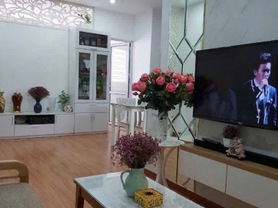 Căn hộ chung cư, sổ đỏ, toà - Vinaconex mặt đường Nguyễn Xiển - quận Hoàng Mai, 60m2, 2 ngủ, giá chỉ 3.9 tỷ
