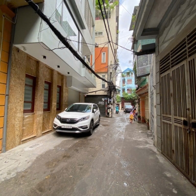 CC Bán nhà Trương Định, Hoàng Mai 48m2, MT 4.5m, ô tô đỗ cửa. Giá Tốt nhất.