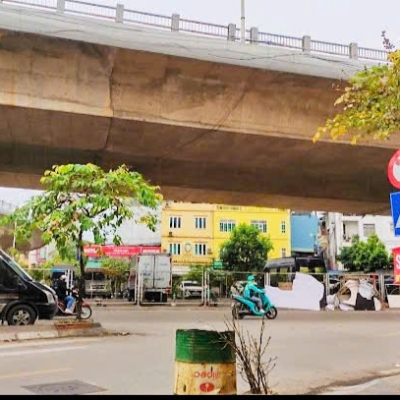 NHÀ ĐẸP LONG BIÊN 5 TẦNG, 3 NGỦ, NGÕ NÔNG - GẦN PHỐ - Ô TÔ ĐỖ TRONG CỔNG - GẦN CẦU VĨNH TUY, SIÊU THỊ AEON MALL,  6.15 T.Ỷ ( TL).