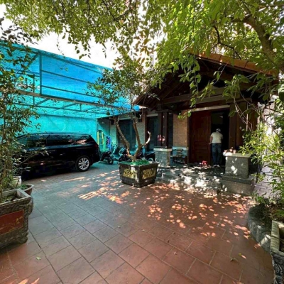 biệt thự sân vườn Ngọc Lâm, vỉa hè, ôtô tránh, cách cầu Chương Dương 100m