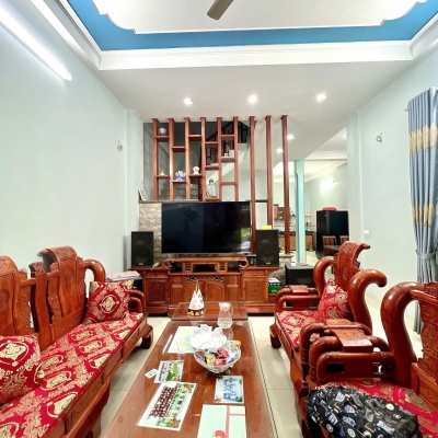 Bán nhà mặt phố Thi Sách, 110m2, 4 tầng, 59 tỷ, vỉa hè rộng, ô tô tải đỗ, kinh doanh đỉnh