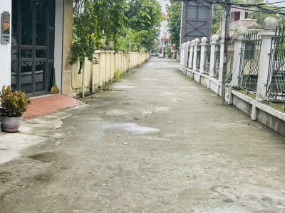BÁN ĐẤT TẶNG NHÀ CẤP 4 TẠI TT BINH ĐOÀN 12- YÊN NGHĨA - HÀ ĐÔNG, NHỈNH 7 TỶ CÓ THƯƠNG LƯỢNG