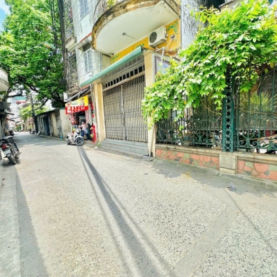 BÁN ĐẤT NGỌC THỤY -LONG BIÊN HÀ NỘI-KHU VIP NGỌC THỤY – GẦN CÔNG VIÊN – NGÕ Ô TÔ TRÁNH – SÂN VƯỜN RỘNG
???? Ngọc Thụy, Long Biên – 71m² – Đất vuông – Giá 10.8 tỷ