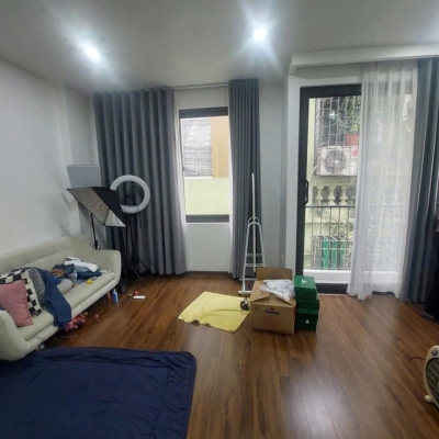 Nhà Âu Cơ - 10m ra phố - 5 tầng thang máy giá 11,6 tỷ