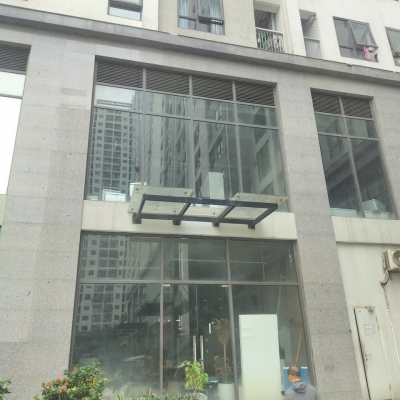 Cần bán shophouse thông tầng chung cư Ecohome 3 Bắc Từ Liêm - đã có sổ - chỉ 4xtr/m2