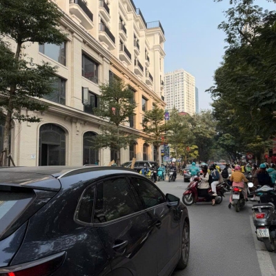 BÁN HOA HẬU PHỐ CHÙA LÁNG , DT 120M2 x 10 T, MỘT MẶT PHỐ , MẶT NGÕ SAU Ô TÔ TRÁNH