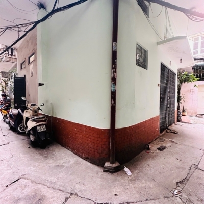 CẦU GIẤY DT 30M x4 TẦNG CHỈ 6 TỶ,LÔ GÓC,MẶT NGÕ THÔNG KINH DOANH,15M Ô TÔ TRÁNH