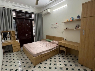BÁN NHÀ TRUNG TÂM ĐỐNG ĐA – YÊN LÃNG – 4 TẦNG CHẮC CHẮN – GIÁ 23.5 TỶ