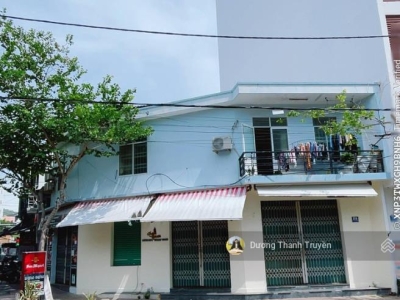 Bán nhà 2 tầng mặt tiền Đoàn Trần Nghiệp cách biển Hòn Chồng chỉ 200m, dòng tiền 11tr/tháng, 13,5tỷ
