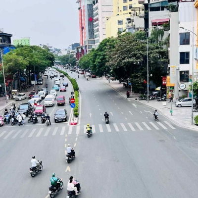 bán nhà Nguyễn Văn Cừ, gara ôtô, ngõ thông, kinh doanh