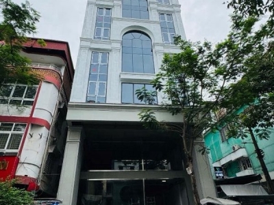 BÁN NHÀ MẶT PHỐ HÀ NỘI - TÒA VP HÀNG CHUỐI - 8 NỔI 1 HẦM - 3 MẶT THOÁNG - MẶT TIỀN QUYỀN LỰC - 1 SỔ 1 CHỦ