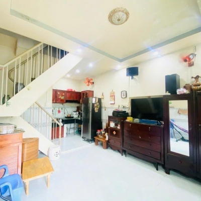 Siêu phẩm giá tốt chính chủ bán gấp nhà HXH Tô Ngọc Vân chỉ 6,2T. !