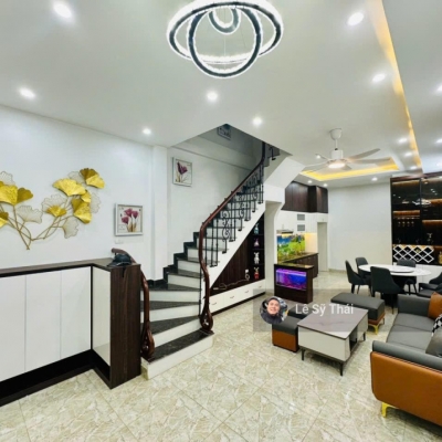Nhà Định Công, 50m2 x 5T, ngõ nông, rộng 5m, giá 7.25 tỷ, nhà mới, ở luôn