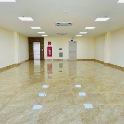 Bán nhà đẹp Nguyễn Sơn- Kinh doanh- Gara- 110m 6 tầng  Thang máy full Nội thất 36 tỷ(TL)