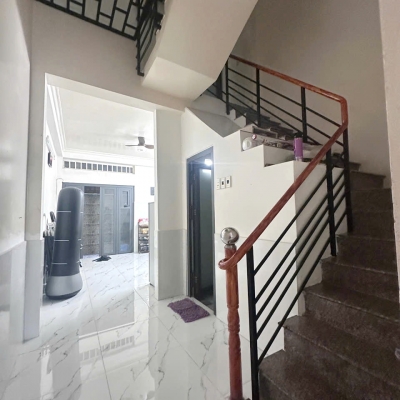 Nhà 3.5x12m mặt tiền kinh doanh đường số P4Q8 vỉa hè rộng